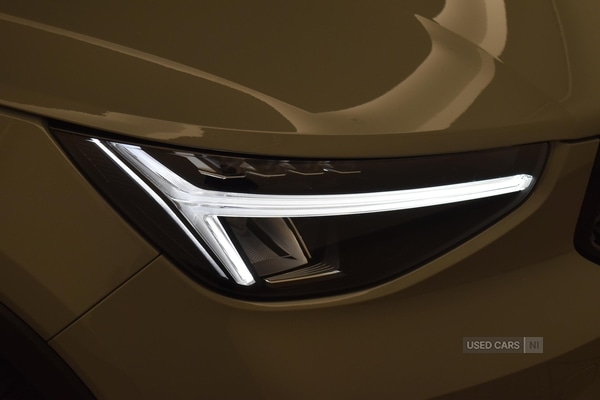 Used Volvo XC40 2025 for sale - 76522567: Photo 9