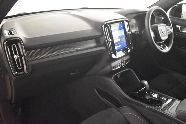 Used Volvo XC40 2025 for sale - 76315553: Photo 10