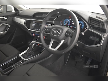 Used Audi Q3 2024 for sale - 76998521: Photo