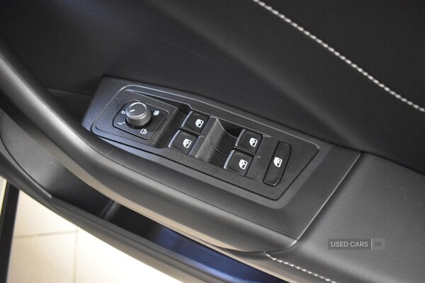 Used Volkswagen T-Roc 2024 for sale - 76646404: Photo 29