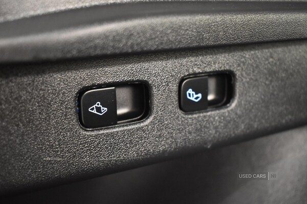 Used Tesla Model Y 2023 for sale - 76378325: Photo 33