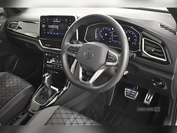 Used Volkswagen T-Roc 2024 for sale - 75991657: Photo