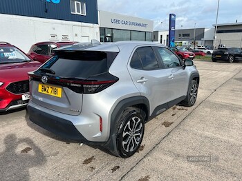 Used Toyota Yaris Cross 2021 for sale - 77926535: Photo