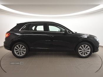 Used Audi Q3 2023 for sale - 76802760: Photo