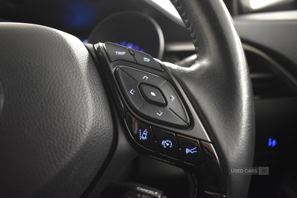 Used Toyota C-HR 2022 for sale - 76998363: Photo 15