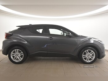 Used Toyota C-HR 2022 for sale - 76998363: Photo