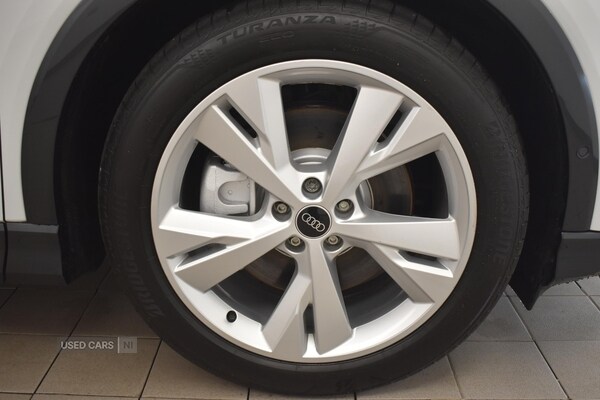 Used Audi Q4 e-tron 2023 for sale - 76216379: Photo 53