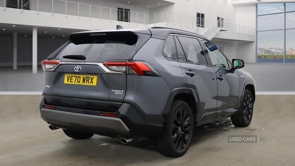 Used Toyota RAV4 2021 for sale - 76802602: Photo 4