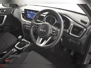 Used Kia XCeed 2023 for sale - 76998768: Photo