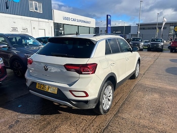 Used Volkswagen T-Roc 2025 for sale - 77587728: Photo