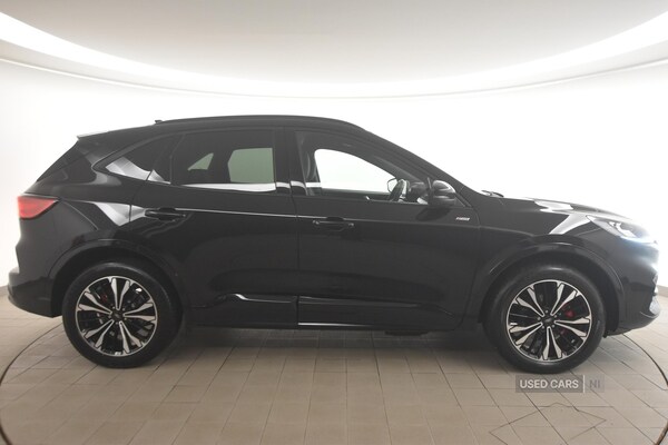 Used Ford Kuga 2023 for sale - 76308618: Photo 2