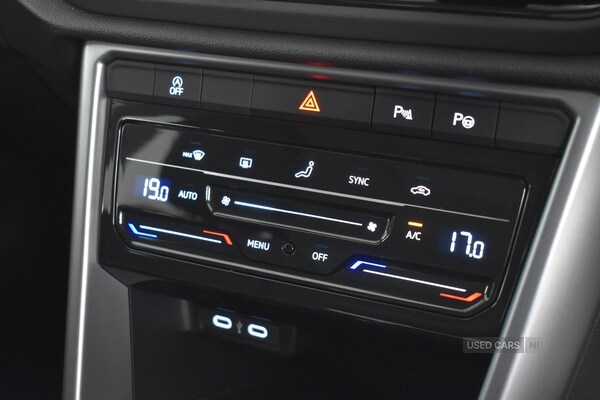 Used Volkswagen T-Roc 2025 for sale - 76514103: Photo 22