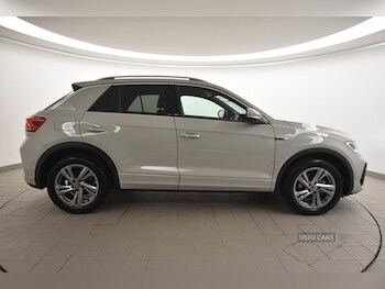 Used Volkswagen T-Roc 2024 for sale - 77030323: Photo
