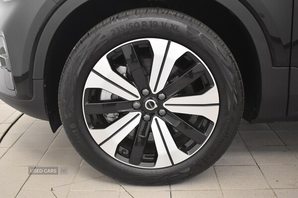 Used Volvo XC40 2023 for sale - 76308518: Photo 47