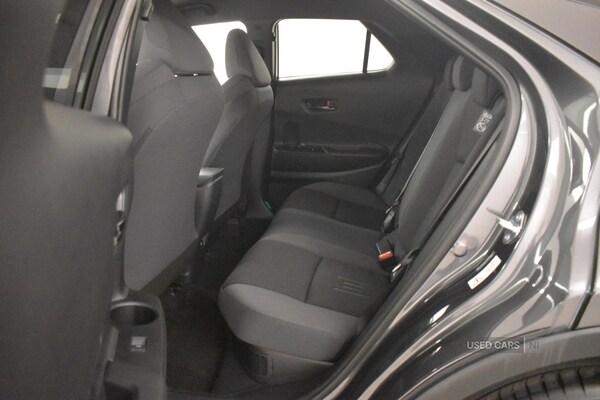 Used Toyota C-HR 2025 for sale - 76308400: Photo 31