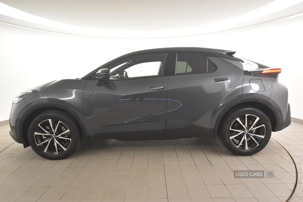 Used Toyota C-HR 2025 for sale - 76308400: Photo 6