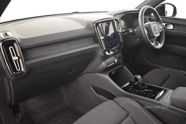 Used Volvo XC40 2023 for sale - 76646917: Photo 11