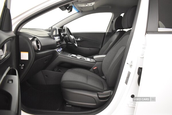 Used Hyundai KONA 2022 for sale - 77204799: Photo 28