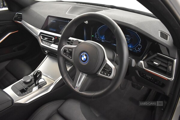 Used BMW 3 Series 2021 for sale - 77102382: Photo 3