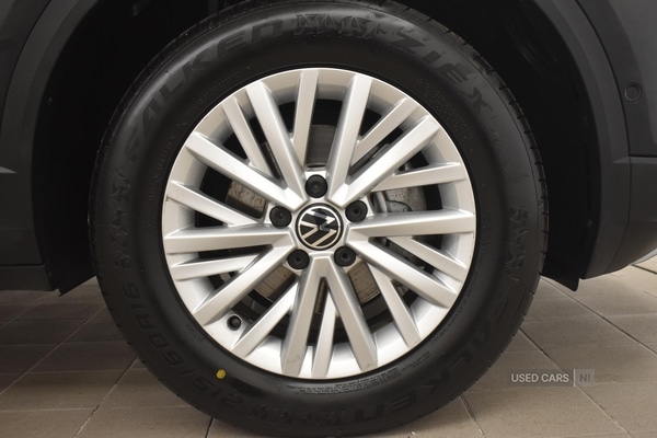 Used Volkswagen T-Roc 2023 for sale - 77192200: Photo 42