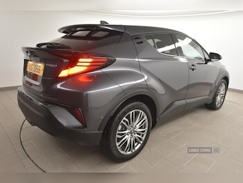 Used Toyota C-HR 2023 for sale - 76998557: Photo