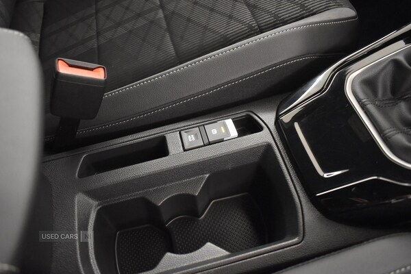 Used Volkswagen T-Roc 2024 for sale - 76671826: Photo 36