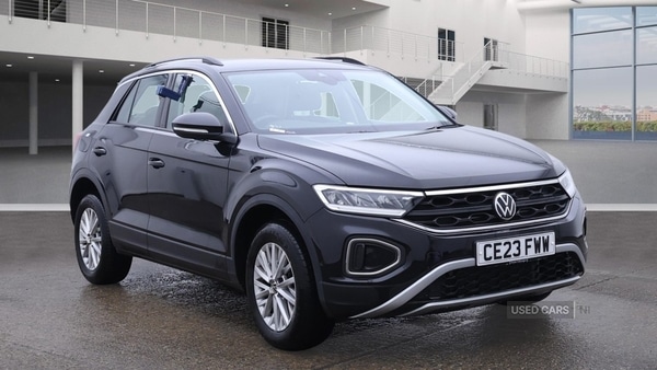 Used Volkswagen T-Roc 2023 for sale - 76936819: Photo 1