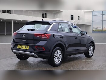 Used Volkswagen T-Roc 2023 for sale - 76936819: Photo