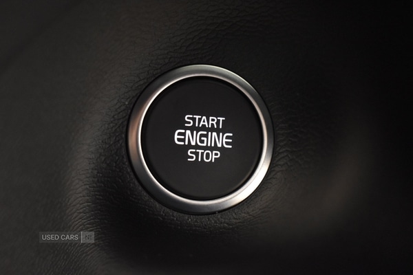 Used Volvo XC40 2025 for sale - 76433491: Photo 17