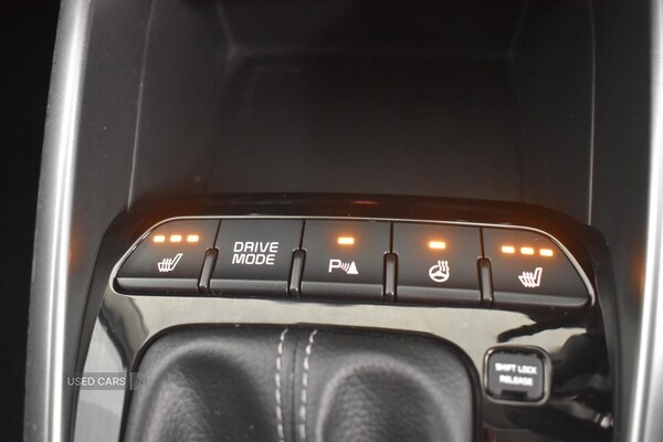 Used Kia Stonic 2022 for sale - 76551444: Photo 26