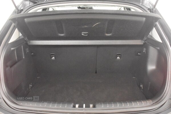 Used Kia Stonic 2022 for sale - 76551444: Photo 34