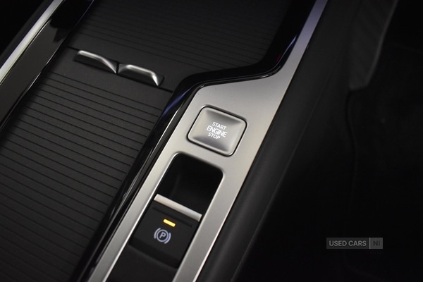 Used Volkswagen Passat 2025 for sale - 77030214: Photo 35