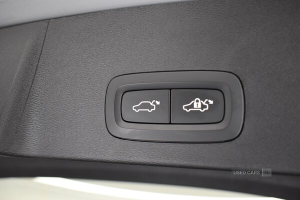 Used Volvo XC40 2025 for sale - 77075055: Photo 41