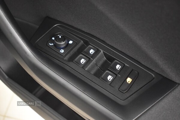 Used Volkswagen T-Roc 2025 for sale - 76646412: Photo 27