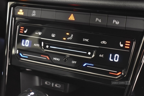 Used Volkswagen T-Roc 2024 for sale - 76528641: Photo 23