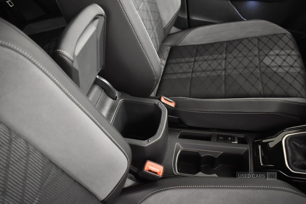 Used Volkswagen T-Roc 2024 for sale - 76528641: Photo 26