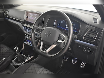 Used Volkswagen T-Cross 2024 for sale - 76585943: Photo