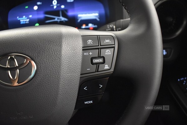 Used Toyota C-HR 2025 for sale - 76528501: Photo 16