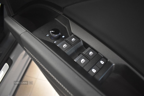 Used Audi Q4 e-tron 2023 for sale - 77156927: Photo 32