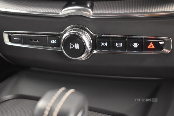 Used Volvo XC60 2021 for sale - 76327600: Photo 26