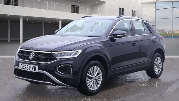 Used Volkswagen T-Roc 2023 for sale - 77030365: Photo 3