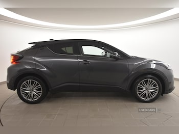 Used Toyota C-HR 2023 for sale - 76977012: Photo