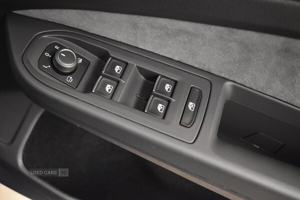 Used Volkswagen Golf 2022 for sale - 76998006: Photo 34