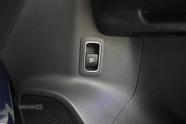 Used Mercedes-Benz EQA 2022 for sale - 76528332: Photo 40