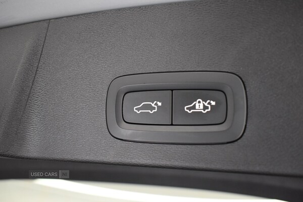 Used Volvo XC40 2025 for sale - 76787326: Photo 41