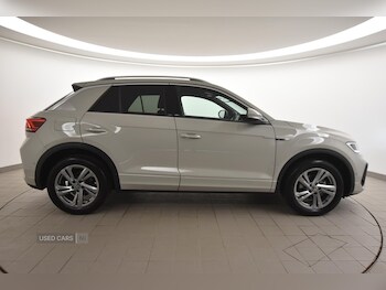 Used Volkswagen T-Roc 2024 for sale - 75697836: Photo