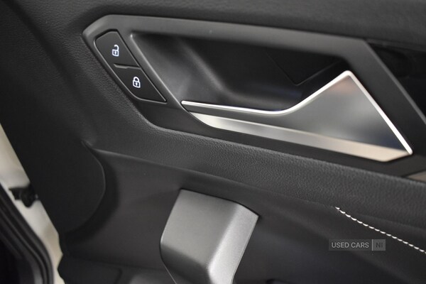 Used Volkswagen T-Roc 2024 for sale - 76787051: Photo 28