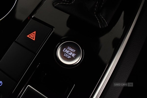 Used Volkswagen Touareg 2018 for sale - 77565318: Photo 27