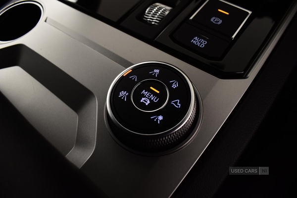 Used Volkswagen Touareg 2018 for sale - 77565318: Photo 28