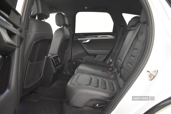 Used Volkswagen Touareg 2018 for sale - 77565318: Photo 39